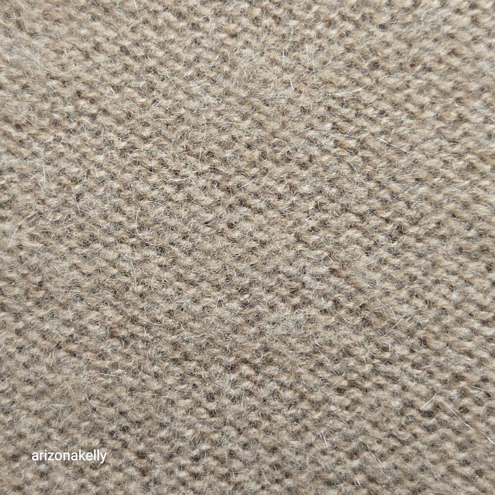 NWOT Tan Cashmere Knit Oblong Scarf with Fringe and Asymmetrical Ends - Picture 8 of 15